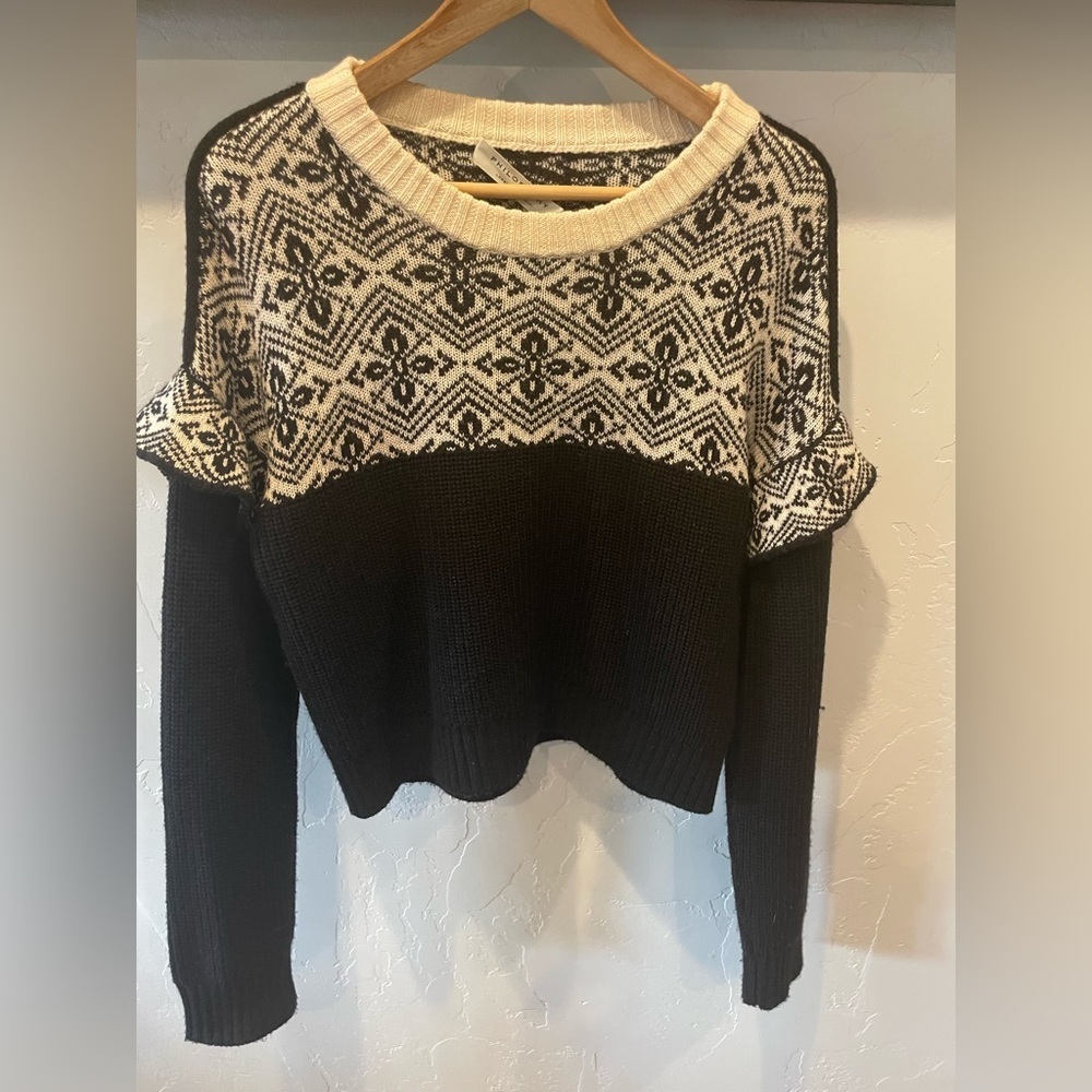 NWT $468 Women’s philosophy 100% virgin wool knit sweater size 6